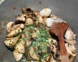 Une image de l'étape 4 de Filet de poulet à l’estragon.