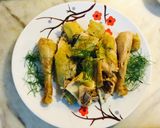 Hình bước làm 6 của món Gà hấp muối, sả, lá chanh phiên bản mới