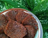 Foto langkah ke 10 dari resep Bolu Karamel Sarang Semut.