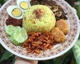 Foto langkah ke 5 dari resep Nasi kuning.