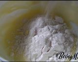 A picture of step 3 of Sooji Phiniyaa Ladoos.