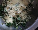 A picture of step 3 of Kumbhania Bhajia.