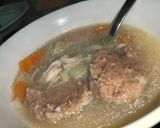 Foto del paso 5 de la receta: Sopa de fideos con “pilota”/sopa de galets