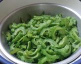 Foto langkah ke 2 dari resep Pare Krispi.