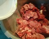 A picture of step 2 of Beef Qorma.