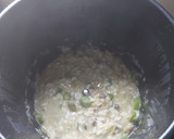Foto del paso 4 de la receta: Risotto de pollo, espárragos y champiñones en MAMBO
