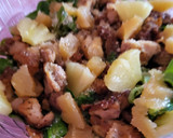 Foto del paso 5 de la receta: Ensalada agridulce de pollo con canónigos