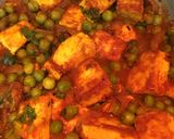 A picture of step 11 of Matar Paneer.