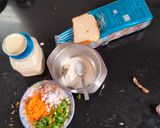 A picture of step 3 of Vegetable malai Toast.