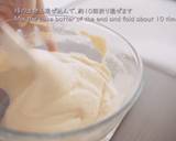 Christmas Strawberry and White Chocolate Mousse CakeRecipe video recipe step 5 photo