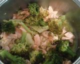 Foto del paso 2 de la receta: Pasta con salmón y brócoli