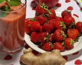 Epres, banános, gyömbéres zöldtea🍓🍌🍎 (vegán) recept fázis 3 fotója