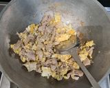 Foto langkah ke 2 dari resep Bihun Goreng 🐷.