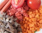 Foto langkah ke 1 dari resep Sop merah tomat.