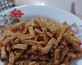 Foto langkah ke 1 dari resep Kering tempe kecap (tidak pedas) anak 2thn.