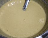 A picture of step 3 of Mango crepes.