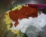 Foto langkah ke 2 dari resep Bakwan Jagung Enak.