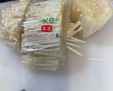 秋葵燴金針菇的食譜步驟1照片