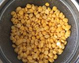 A picture of step 2 of Namkeen chana dal.