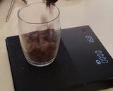 A picture of step 1 of Flat white coffee.