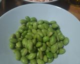 Foto del paso 1 de la receta: Onigiris de salmón y edamame 🍙🐟
