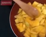 A picture of step 3 of Mango Frooti.