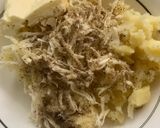 A picture of step 2 of Pan fried opened Potato Sandwich.