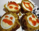 A picture of step 3 of Potato scotched eggs.