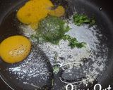 A picture of step 1 of 5 minutes Avocado Scrambled Eggs.
