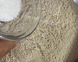 A picture of step 2 of Wheat flour pizza no oven no yeast.