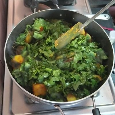 Gimnastikachi qin Telefon raqamlari bilan Truskavets qizlari, Lvov viloyati