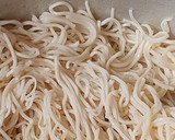 Foto del paso 3 de la receta: Pasta oriental con carne y verduras a mi gusto