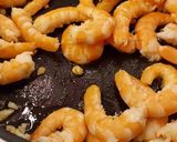Une image de l'étape 5 de Crevettes 🍤 sautées, pâtes et brocolis.