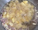 Foto langkah ke 1 dari resep Perkedel (persatuan kentang dan telur).