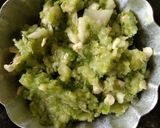 A picture of step 2 of Potato veg sandwich.