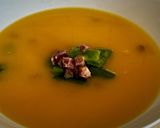 Foto del paso 5 de la receta Crema de calabaza con judías verdes y jamón
