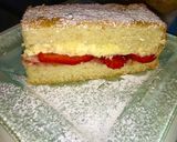 A picture of step 9 of Gènoise Strawberries & Cream.