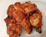 Foto del paso 7 de la receta: Alitas de pollo con barbacoa al horno