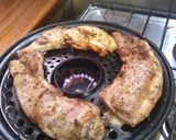 Foto del paso 1 de la receta: Costillas de chancho con manta en parrigas adobado