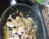 Foto del paso 4 de la receta: Acelgas con setas