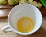 Une image de l'étape 1 de Muffins Pommes Crumble au Cook Expert.