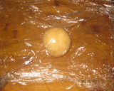 Foto del paso 4 de la receta: Empanadas de Yuca rellenas con bacon y queso