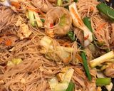Foto langkah ke 8 dari resep Bihun Goreng Terasi.