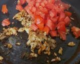 A picture of step 2 of Sev Tameta nu Shake.