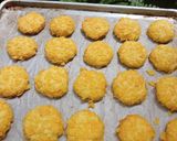 Foto langkah ke 9 dari resep Cornflake Cookies Crunchy.