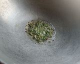 A picture of step 1 of Bhindi.