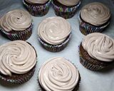 A picture of step 4 of Chocolate Cream cheese CupCakes.