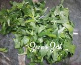 A picture of step 1 of Water Spinach Chicken.