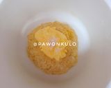 Foto langkah ke 2 dari resep Donat Labu Kuning.