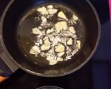 Foto del paso 2 de la receta: Repollo con patatas y jamón(col o berza)